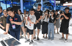 等候更多企业携沉磅新品插手